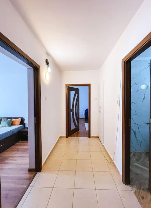 Quickspace Modern Concept Bukarest Exterior foto